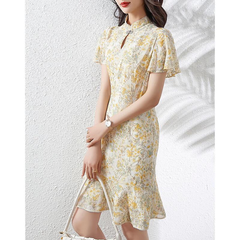 

Women s Floral V-Neck A-Line Mini Dress L