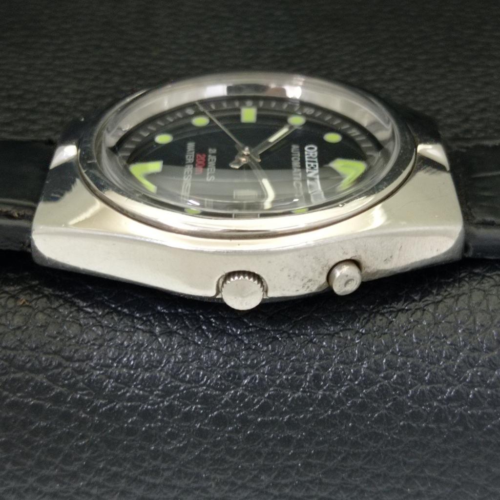 VINTAGE ORIENT AUTOMATIC 48741 JAPAN MENS BLACK COLOR DIAL WATCH A700651-5 R204-a700651