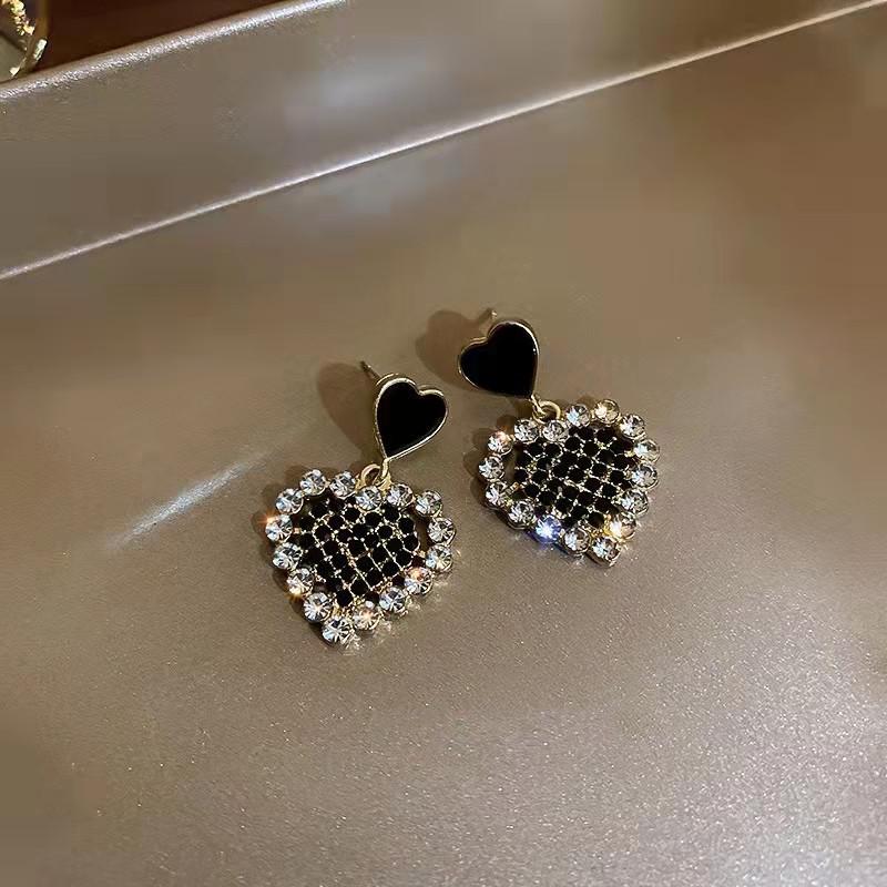 Elegant Rhinestone Heart Earrings with S925 Silver Needle - Versatile Drip Oil Inlaid Design, 2022 Stud Accessories