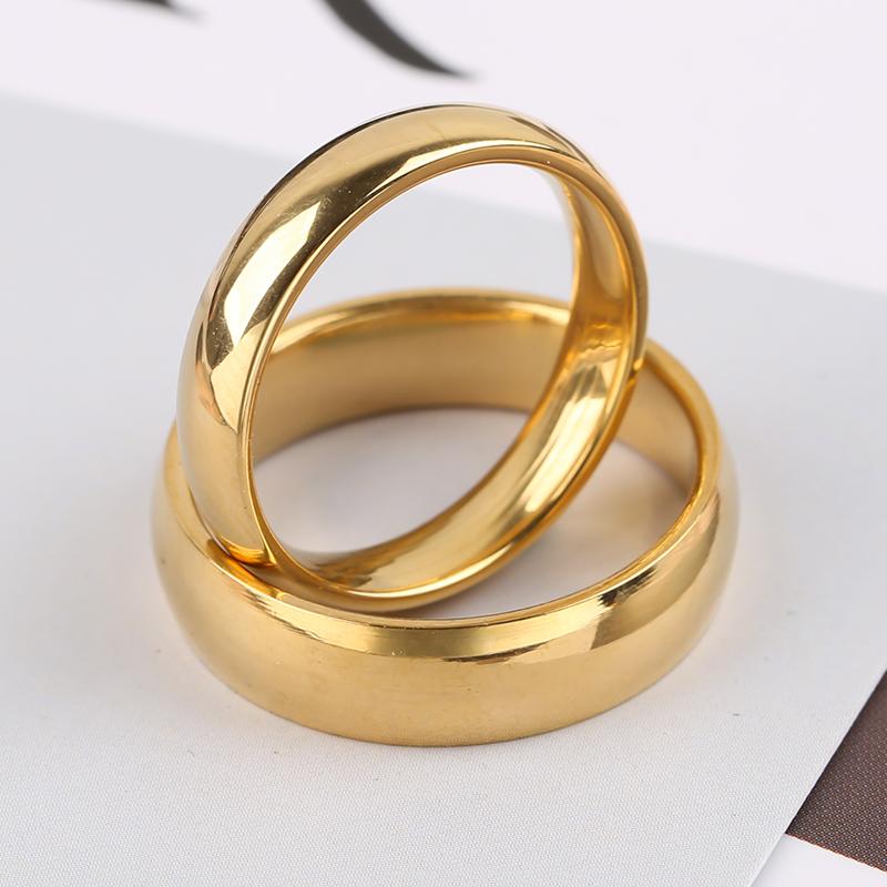 New Fashion Simple Smooth Stainless Steel Ring for Women and Men Classic Gold Color Couple Rings Wedding Engagement Jewelry