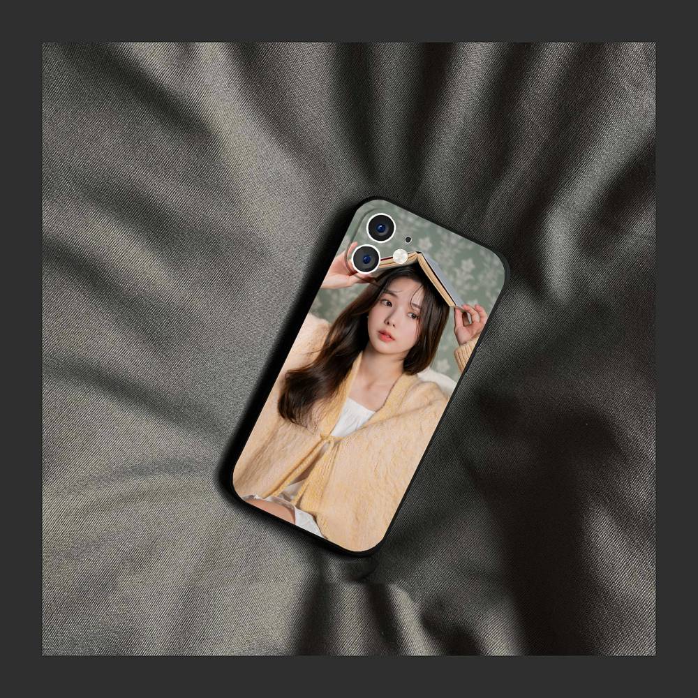 Korean Celebrity S-SOOBIN CHAE Phone Case For IPhone 17 Air 16 15 14 13 Pro Max 11 12 Black Silicone Cover