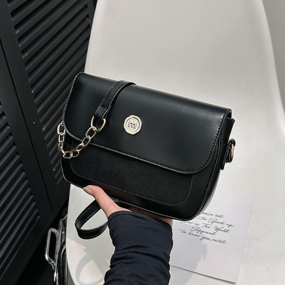 

2024 Новая Мода Однотонная Цепочка Повседневная Простая Вместительная Сумка Под Мышку Сумка На Плечо Сумка Кроссбоди Сумка Женская чёрный