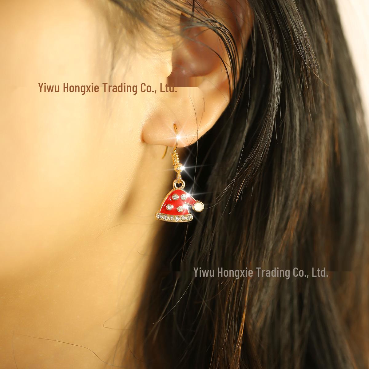 

Santa Hat Rhinestone Earrings - Exquisite Christmas Fashion Jewelry for Women золотой