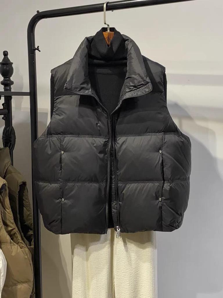 Women's New Arrival White Duck Down Vest with Rivets - Versatile Stand Collar Outerwear