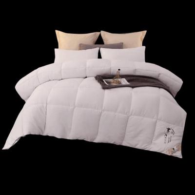 Antibacterial All-Season Quilt