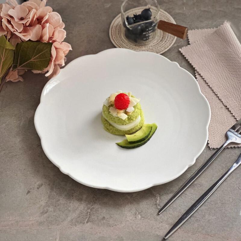 Simple White Ceramic Lace Dinner Plate 10 inch