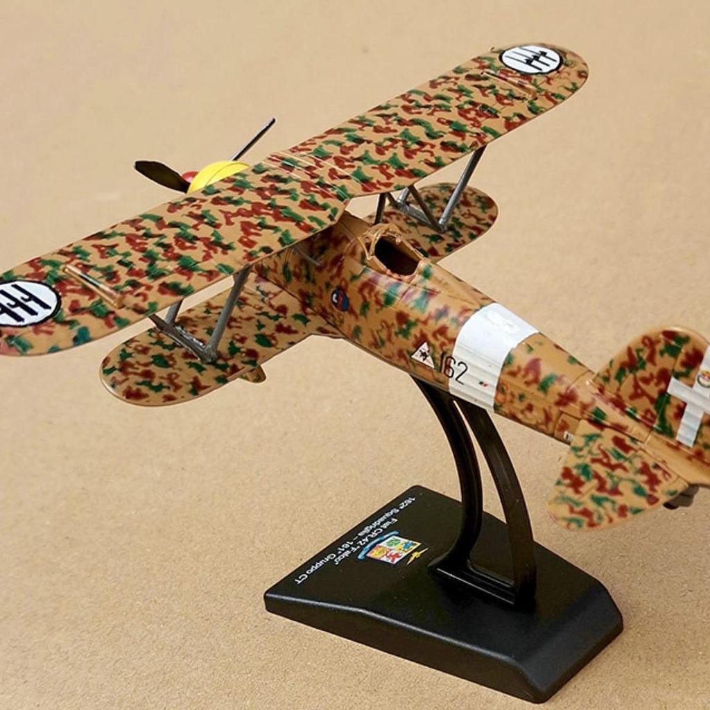 1/72 Scale Fighter Model Alloy Aircraft Educational Tool Realistic Propeller Plane with Stand