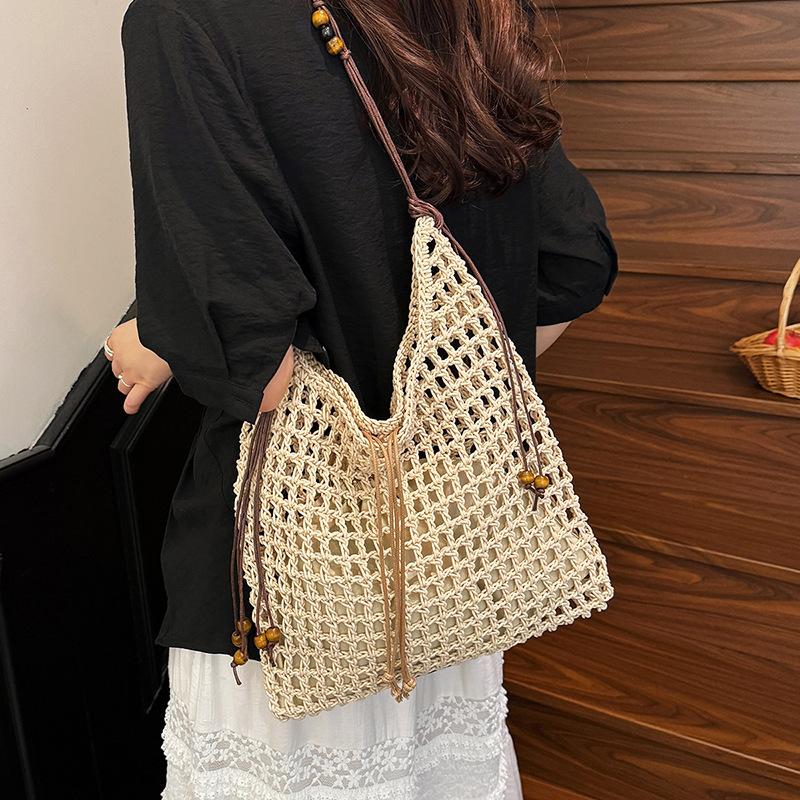 Summer Lazy Wind Hollow Straw Bag Large Capacity Shoulder Tote Bag Hand Woven Holiday Beach Bag