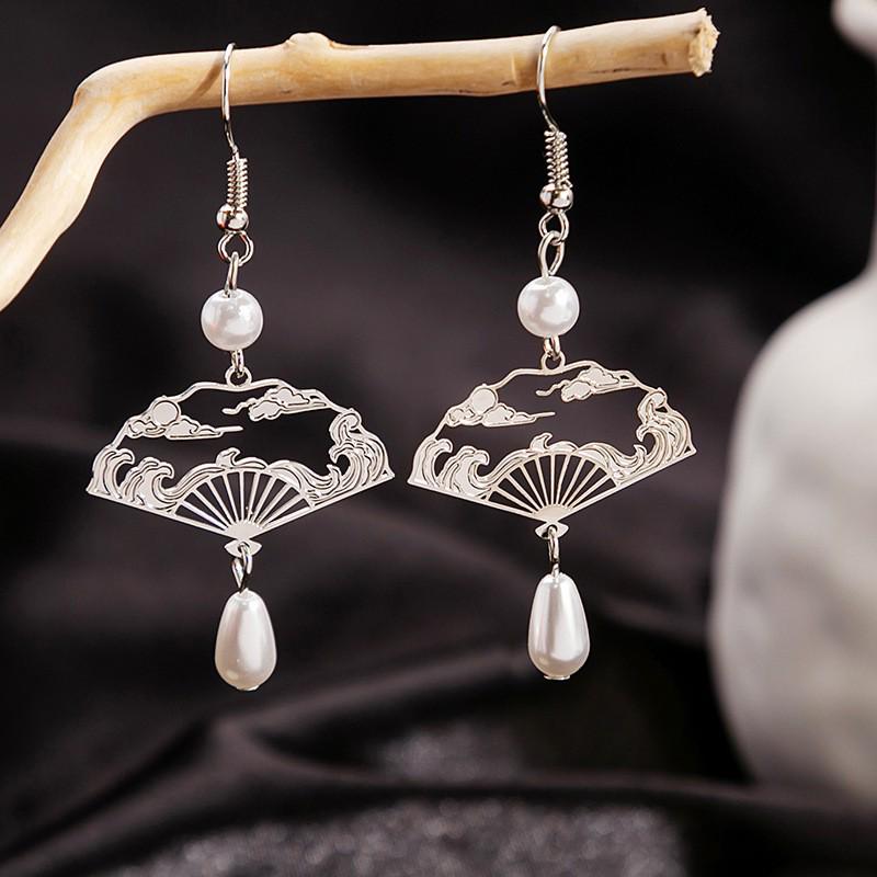 Boucles d'oreilles gland perle en forme d'éventail:  Pendentif Boucle de Paix Style Chinois Rétro pour Costumes Hanfu