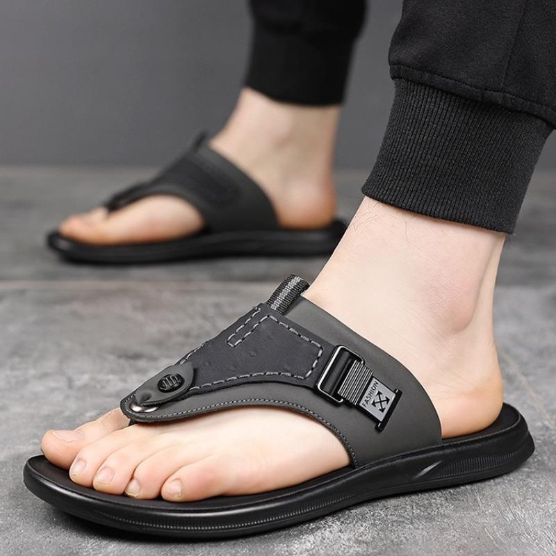 Men's Flip-flops 2025 Summer New Casual Slippers Fashion Leather Slippers for Men Outdoor Anti-Slip Flat Sandals Designer Slides