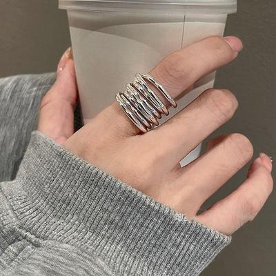 Copper-Plated White Gold Women's Ring - Trendy Korean Design, Simple Yet Chic, Winding Style, Ideal for Index Finger.