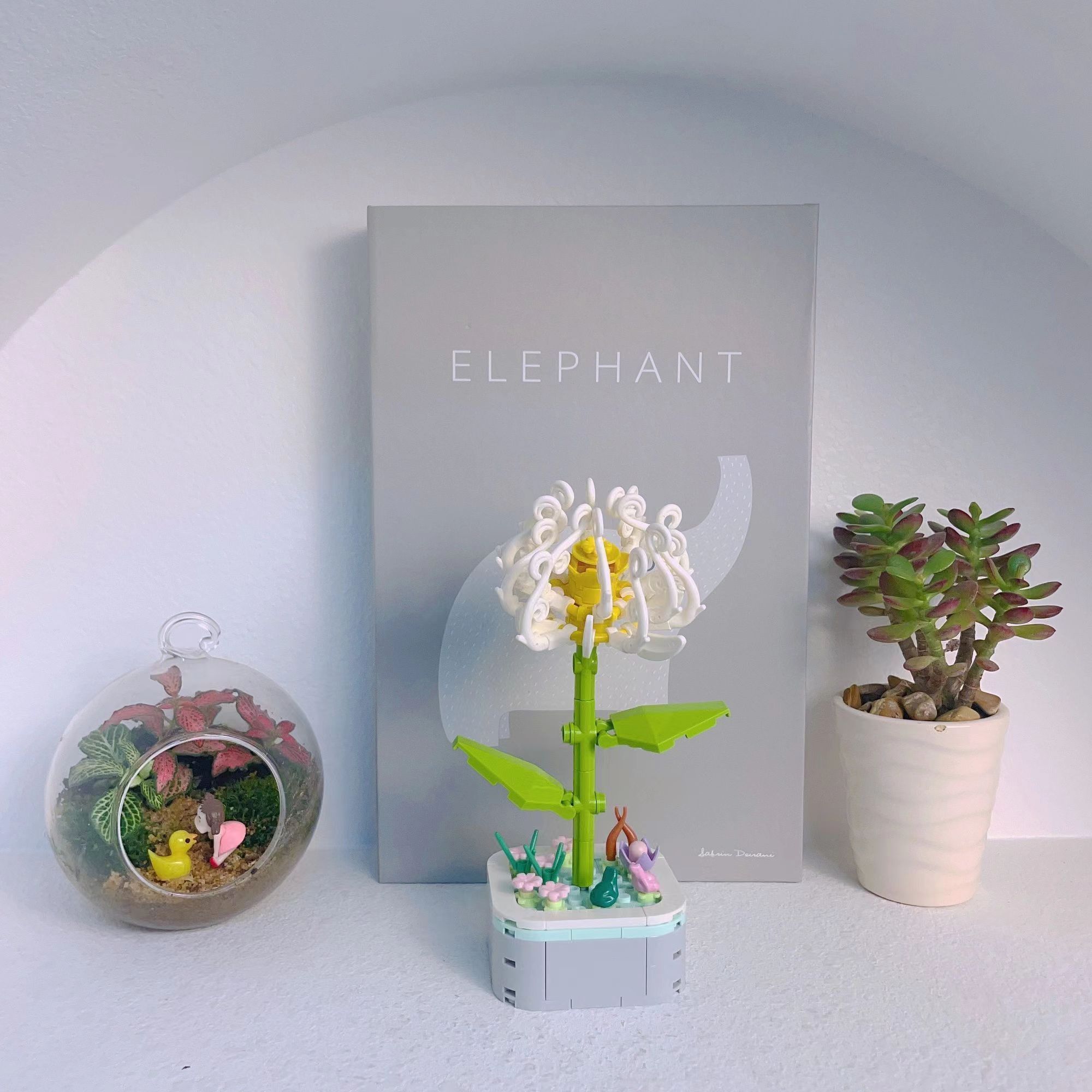 

Creative building blocks flowers fleshy potted small particles puzzle assembled toy ornaments girl birthday Christmas gift NO BOX