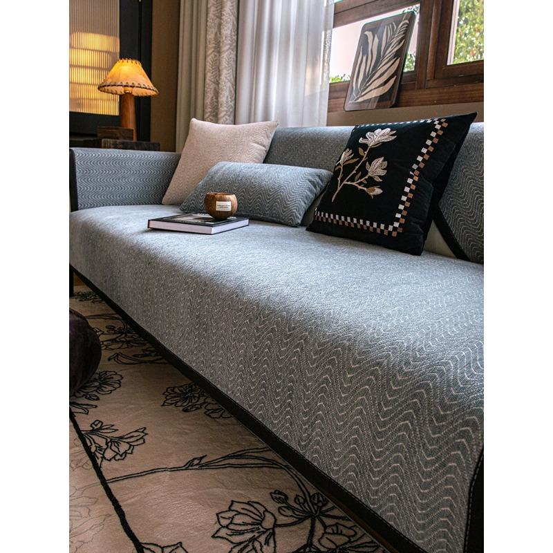 Light Luxury Sofa Cushion Four Seasons Universal Chenille Cover Cloth Black High-Grade Non-Slip Anti-Scratching Cover Blanket