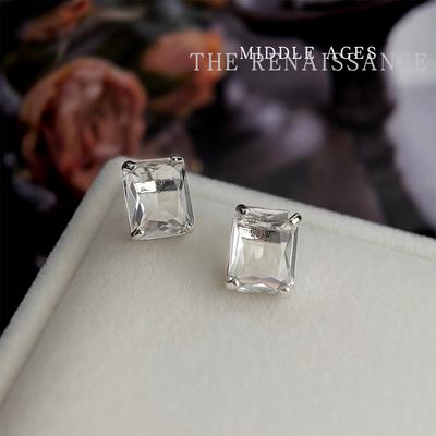 White Moonlight~ Light and Simple Square Glass Crystal Stud Earrings Commuter Versatile Earrings