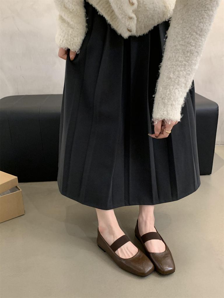 Vintage Square-toed Shallow Single Shoes Women's Spring and Autumn French Casual Ballet Fairy Flat Mary Jane Shoes Are Fashionable and Versatile