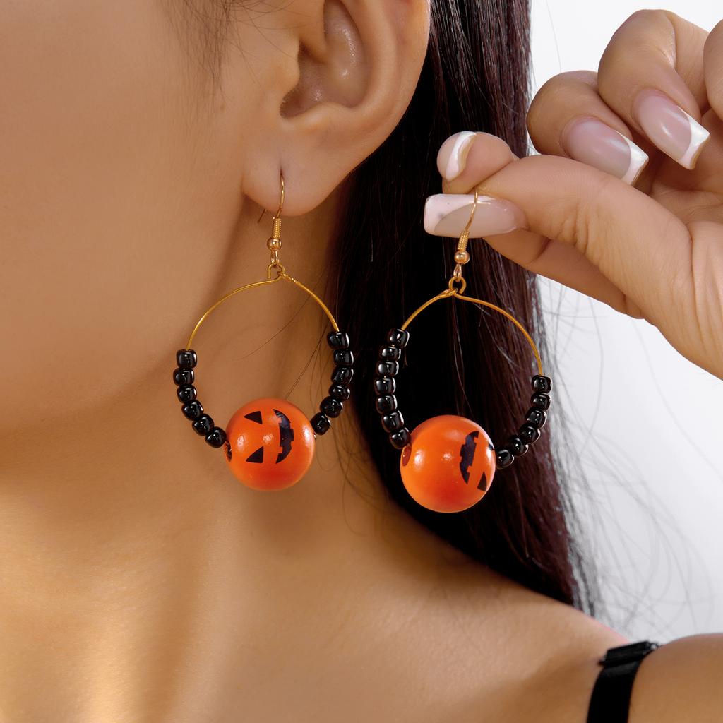Design Sense Halloween Pumpkin Cat Earrings for Women Exaggerated Rice Beaded Big Circle Hoop Earrings Festive Party Jewelry