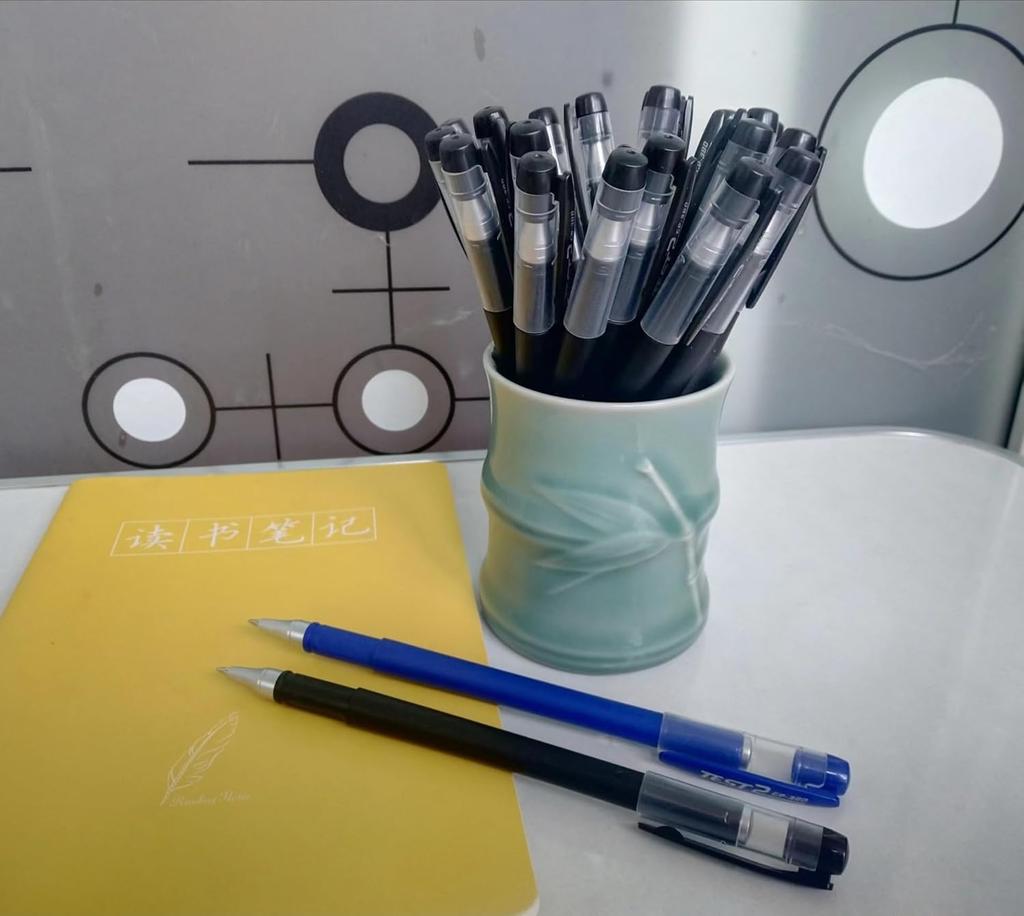 20Pcs Black Gel Pens Bulk, 0.5mm Gel Ink Pens,Premium Ink and Comfort Grip for Taking Notes Office School Supplies