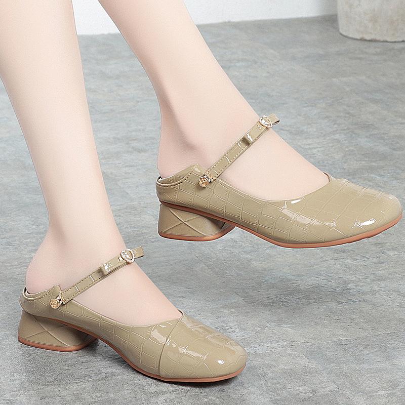 

3.5cm Breathable Comfortable Shallow Mouth Bright Leather Mary Janes Spring 2025 Trend Square Heels Shoes for Office Mom Work 35