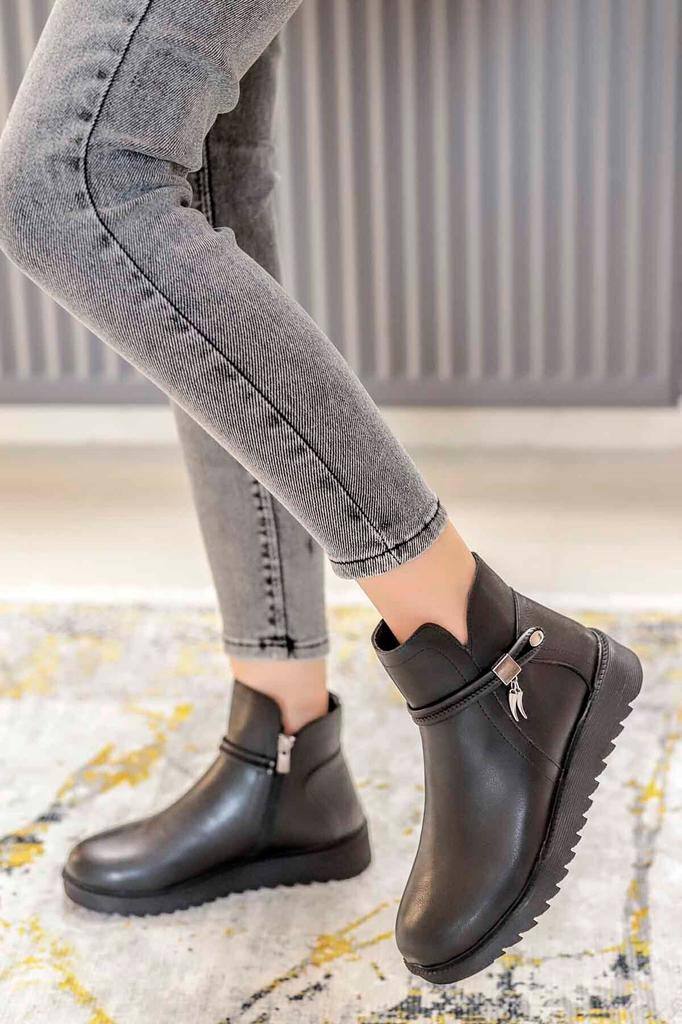 Women Modern Stylish Fashion Dm Zipper Boots Suede