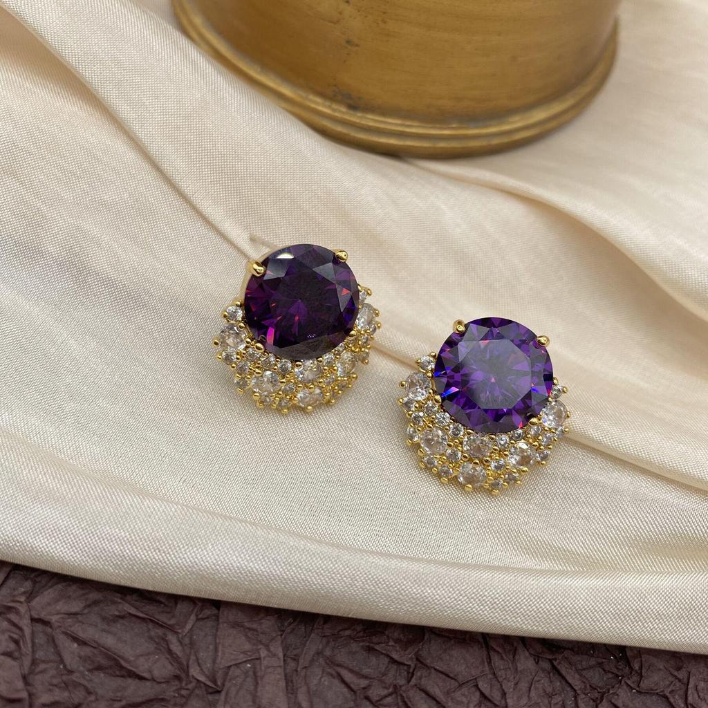 Boucles d'oreilles coréennes à la mode en cristal de zircone: Léger, Élégant et Polyvalent.