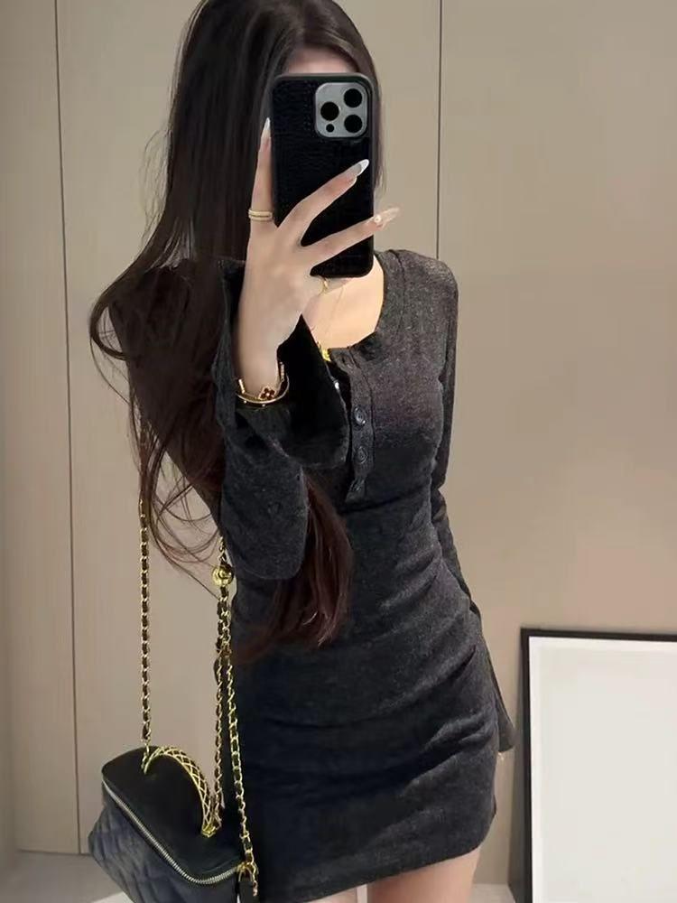 

Autumn Chic Round Neck Long Sleeve Dress - Slimming & Flattering Hip-Hugging Style for Women Extra Large темно-серого