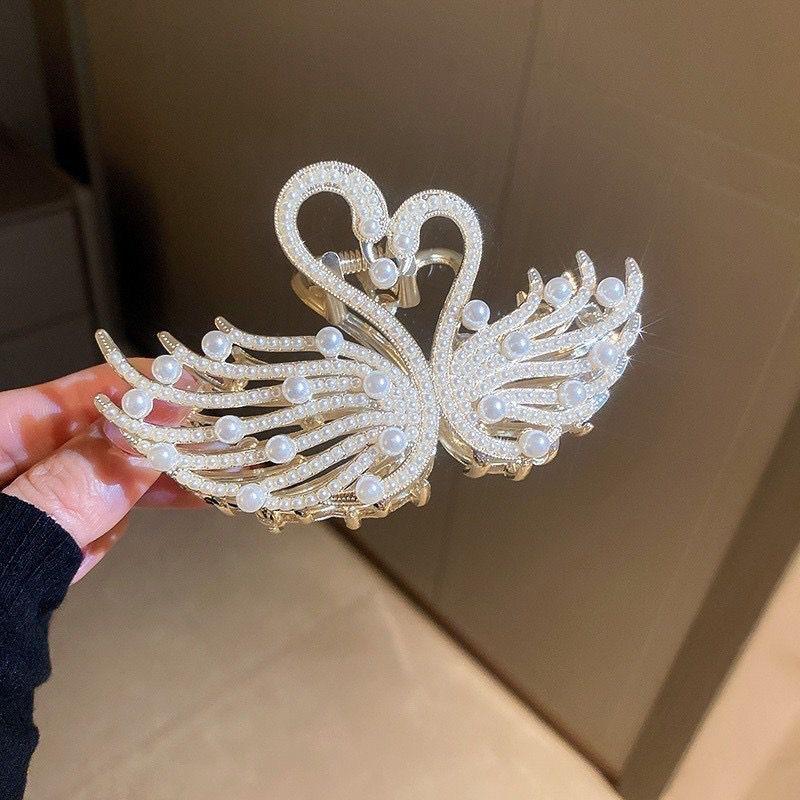 Alloy Womens Back-of-Head Grabber Large High-End Hair Claw Clip Summer 2026 Shark Clip Headpiece Japan and Korean Style