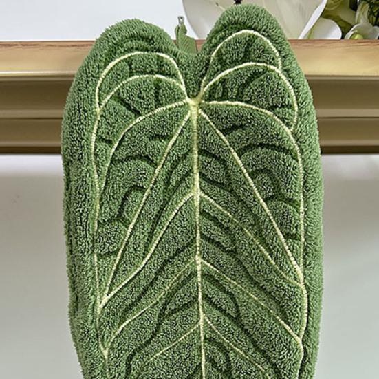 Leaf Shape Hand Towel Double-Sided Hanging Towel Lint-free Absorbent Leaf Towel with Hanging Loop