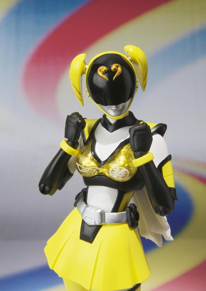 TAMASHII NATIONS Akiba Yellow S.H.Figuarts