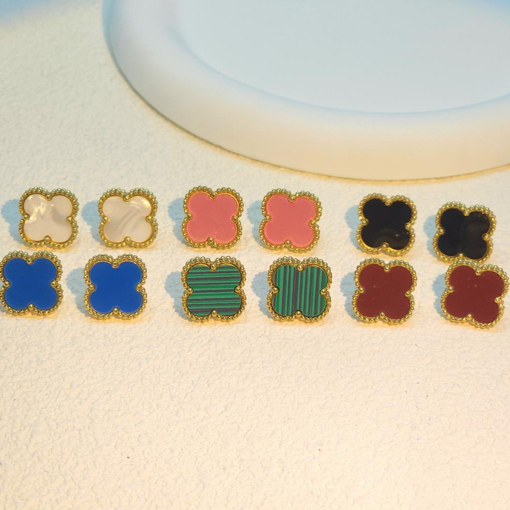 High Quality Titanium Steel Natural Mother-of-pearl Four-leaf Clover Earrings for Women 18K Fashion Premium Earrings