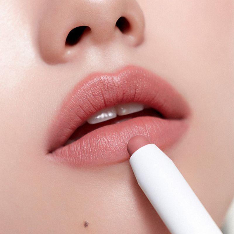 

Просроченный карандаш для губ 1,4 г No. 008_Taffeta Peach Dust