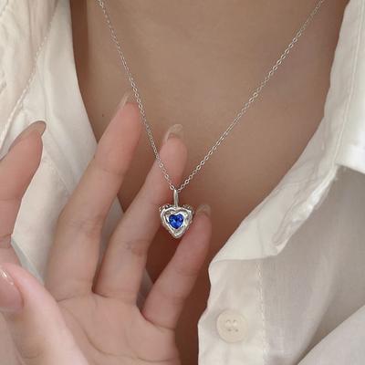 Heart of the Ocean Necklace Women's Light Luxury Cold Wind Ins Clavicle Chain Irregular Texture Item Jewelry