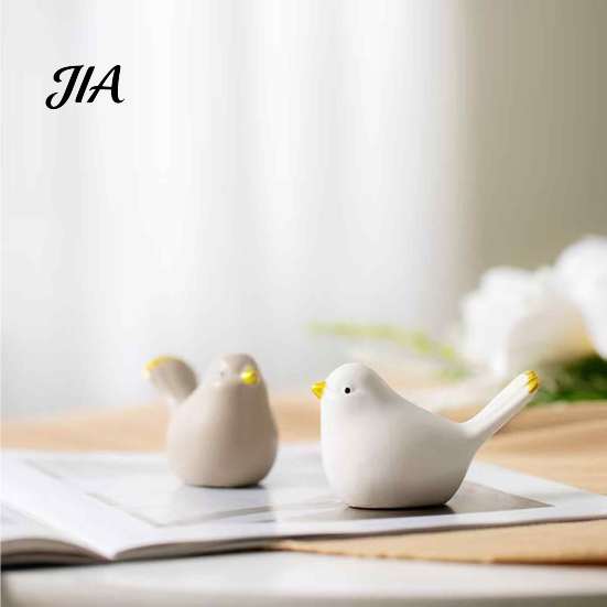 Modern Ceramic Bird Figurines Birds Figurine, Matte Glaze Statue, Animals Ornaments, Mini Elegant Desktop Ornament Crafts Home Decoration for