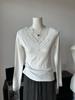 Chic European Lace Patchwork V-Neck Long Sleeve Top for Women - Autumn/Winter Basic & Sexy Style