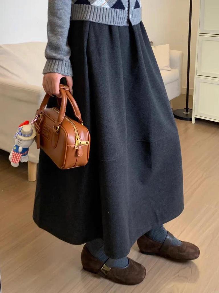 Women's Mid-Length Deep Gray Thickened Woolen Half-Skirt - Elastic Waist, Slimming, Autumn/Winter 2025.