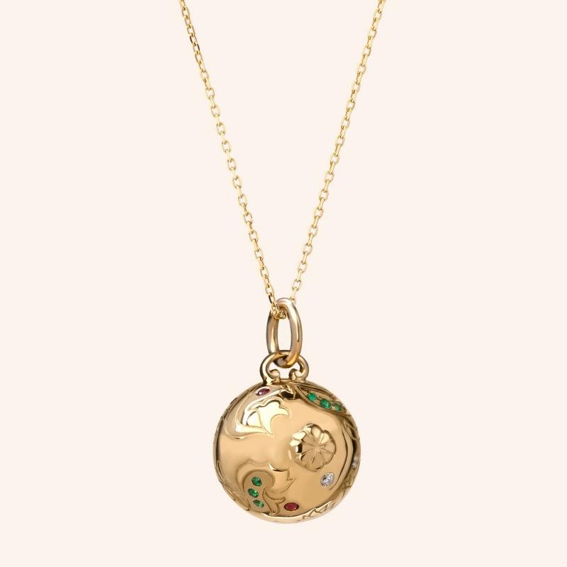 Electroplated Gold Simple Atmospheric Cosmic Globe Small Model Pendant Necklace Jewelry