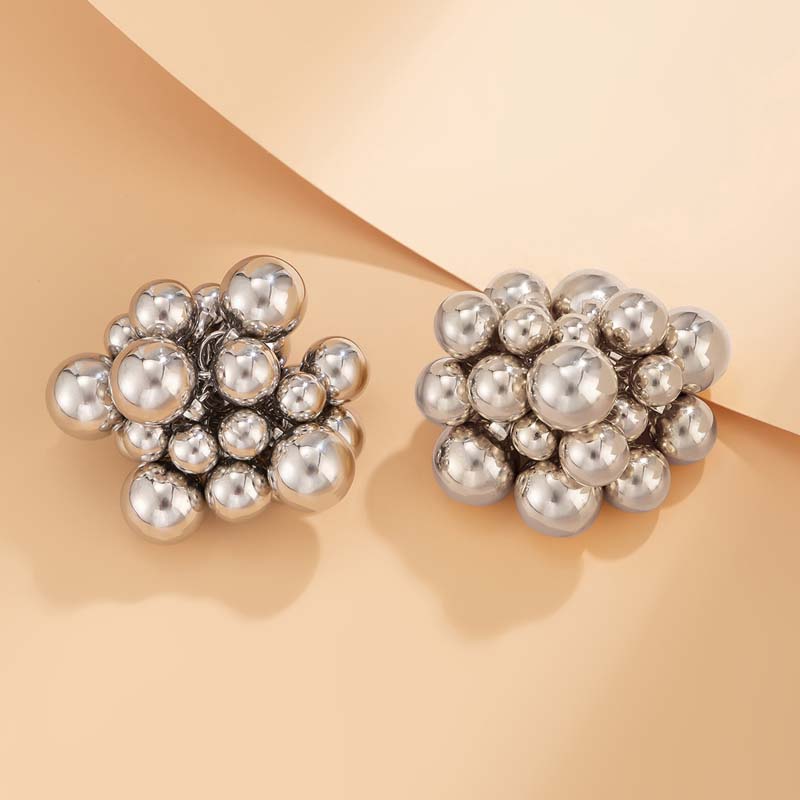 Fashion Gold Color Balls Grape String Beads Stud Earrings for Women Exaggerated Metal Geometric Chunky Earrings Zircon 2026 New