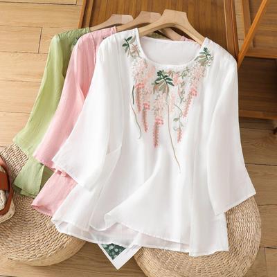 Plus Size Cotton Linen Embroidered Retro T-Shirt with 5-Point Sleeves