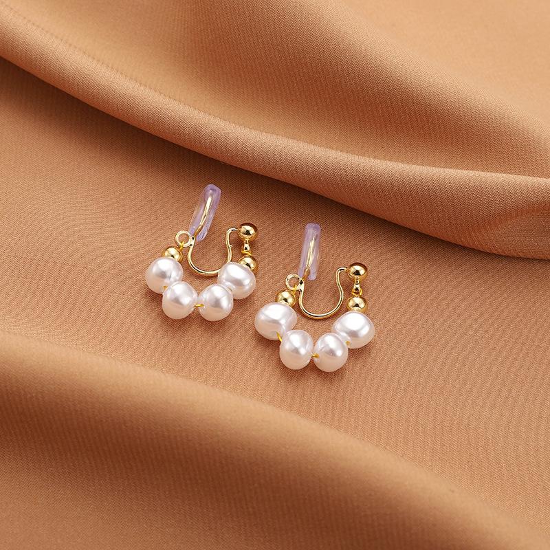 Korean Style Retro Pearl Ear Clip for Women - Mosquito Coil Holder, No Piercing, High-End, Fashionable and Versatile Luxury Earrings