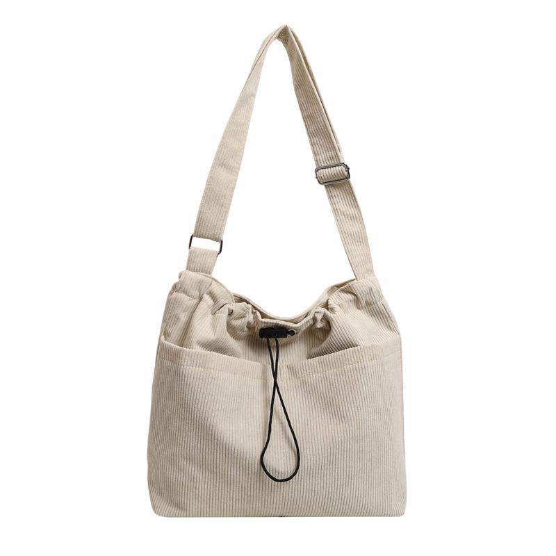 

Сумка через плечо вместительной ретро-стиле, иностранная вельветовая сумка 2024 года, новая японская и корейская повседневная простая сумка-мессенджер, женская сумка белый