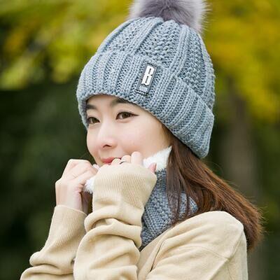 Warm Hat Children's Autumn and Winter Knitted Wool Hat Warm Plush Thickened Versatile Letter B Standard Wool Hat