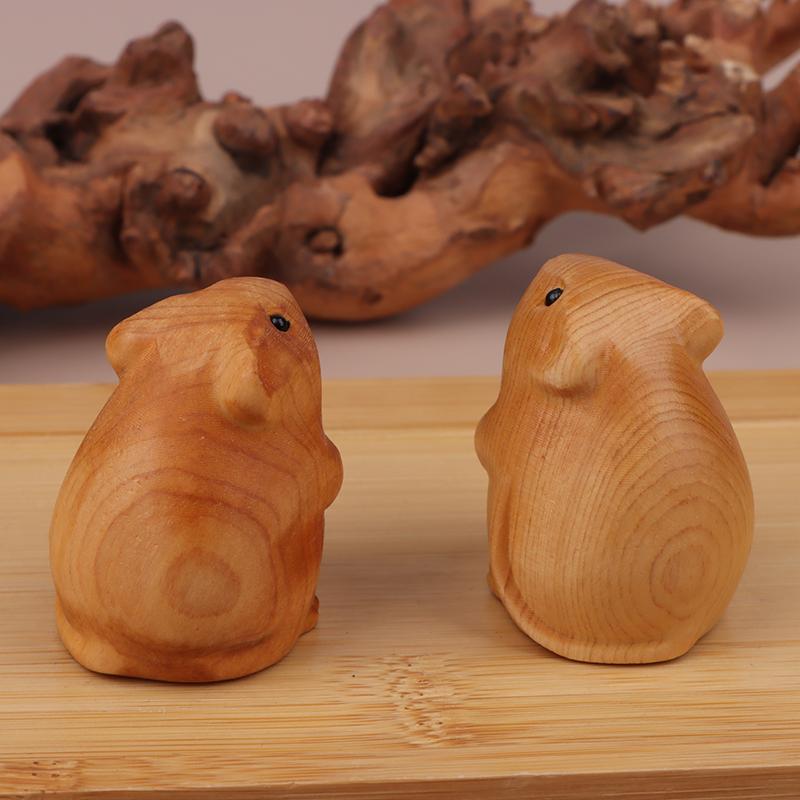 Roztomilá dřevěná malá ozdoba myši Domácí dekorace Retro Mini vyrobené malé figurky myši Dřevěné sochy Řezba Řezbářství Ornament