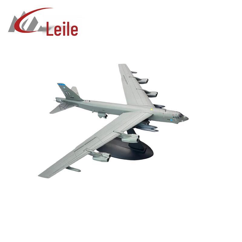 1:200 US B-52H Strategic Bomber Model
