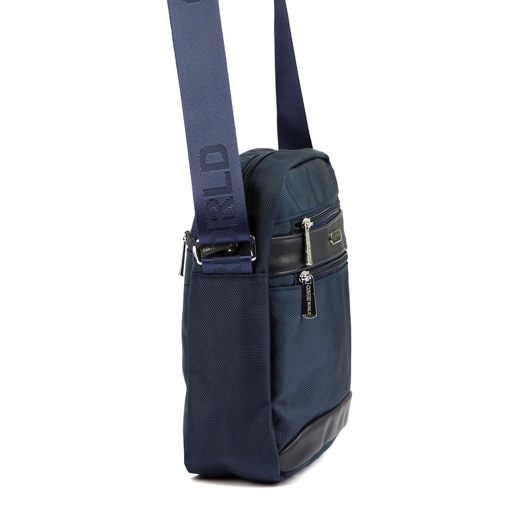 Trwała saszetka męska wykonana z poliestru Coveri World CW6260