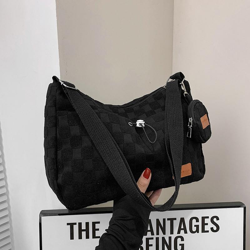 

Modern Khaki Crossbody Bag For Women Featuring Lightweight And Minimalist Style Ideal For College чёрный