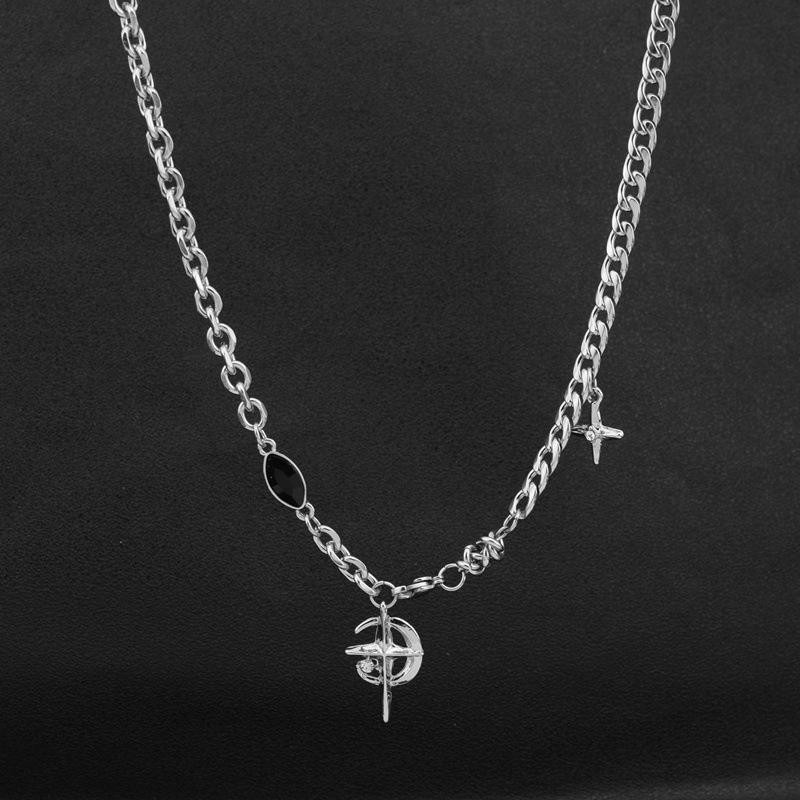 Black Gem Pentagram European American Hip Hop Street Necklace For Men Women Clavicle Sweater Chain