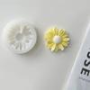 Daisy Scented Candle Daisy Silicone Candle Mold Aromatherapy Soap Mold for Candle Making Kit DIY Flower Handmade Candle Mold