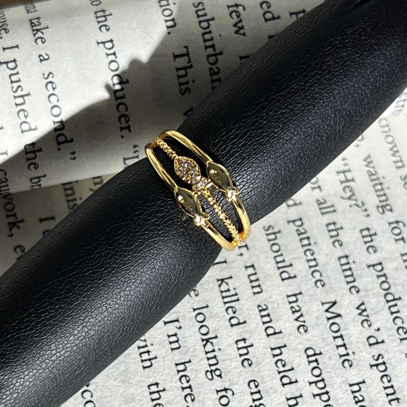 

2026 Light Luxury Old Money Style Letter Micro Inlaid Zircon Temperament Ring Female Geometry Chain Niche Temperament Ring Tide Resizable