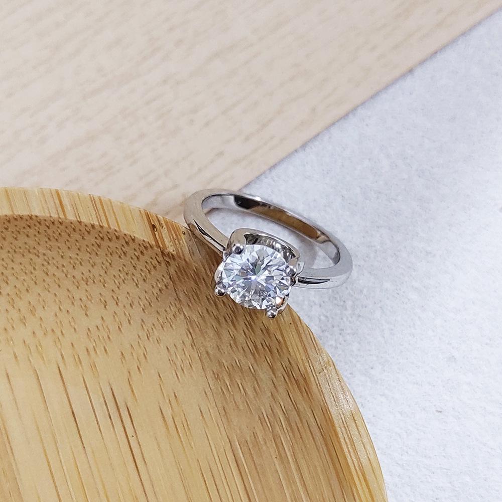 Klassischer Stierkopf Moissanit Verlobungsring, Sterling Silber S925, 1 Karat, Perfektes Geschenk für Freundin