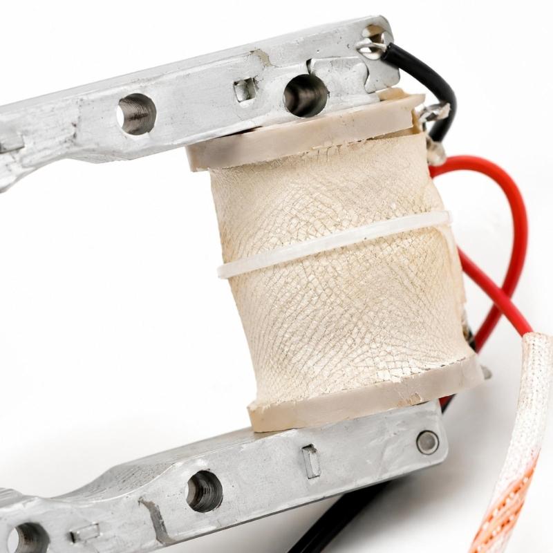 49Cc 60Cc 80Cc Motorcycle Ignition Coil Assembly with Wire Terminal Connections for Comparing the Existing Part Before Ignition Repair or Replacement