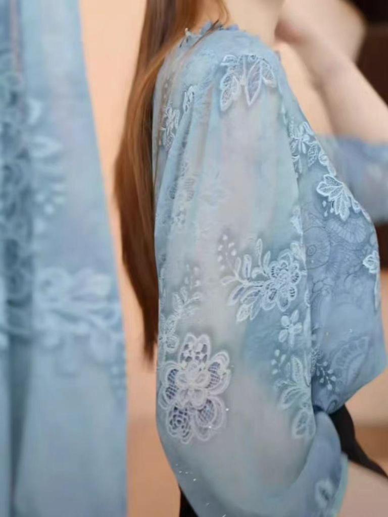 2026 Spring/Summer Women's Long Sleeve Lace Chiffon Shirt - Elegant and Slimming Design